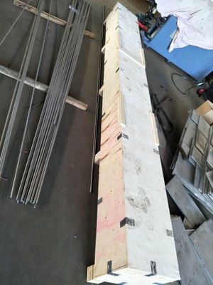 Ni8 Ni10 Stainless Steel 304l Round Bar 1400C Melting Temperature