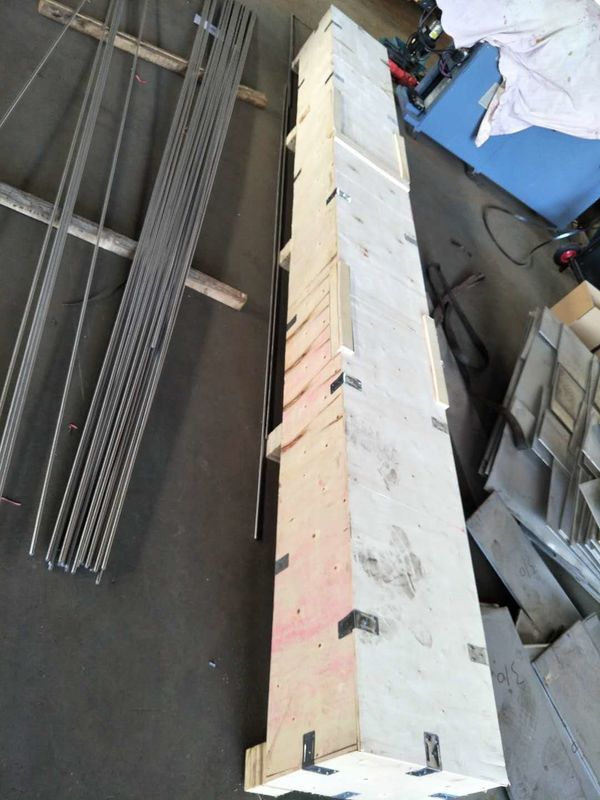 Ni8 Ni10 Stainless Steel 304l Round Bar 1400C Melting Temperature