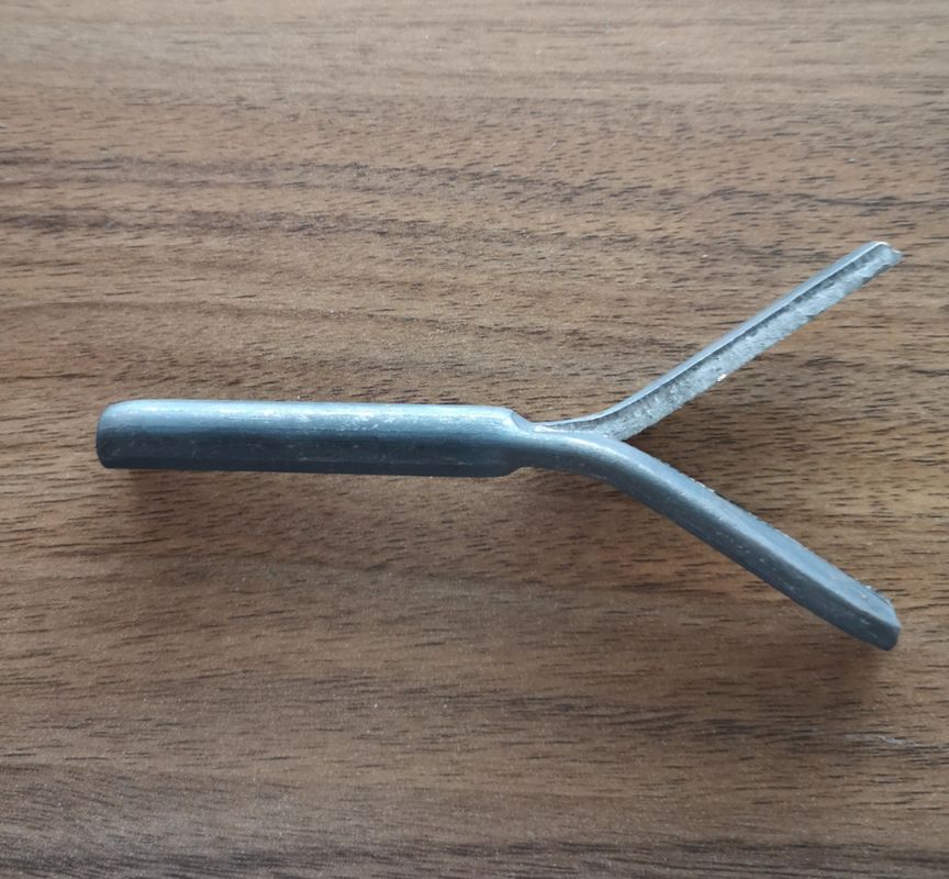 Low Carbon Castable Anchor C 0.10％ Si 2.0％ Excellent Tensile Strength